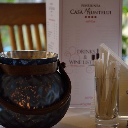 Casa Muntelui Hotel Fundata Eksteriør billede