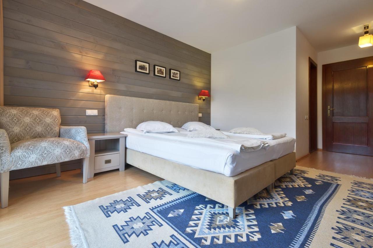 Casa Muntelui Hotel Fundata Eksteriør billede